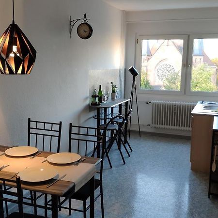 Zen Apartments - Geraumig Fur 4 - Zentral - Balkon - Netflix Karlsruhe Zewnętrze zdjęcie