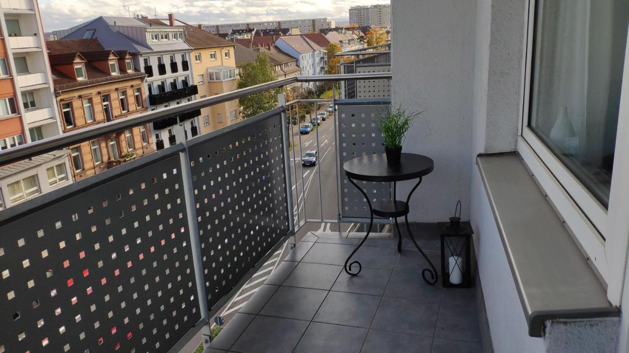 Zen Apartments - Geraumig Fur 4 - Zentral - Balkon - Netflix Karlsruhe Zewnętrze zdjęcie